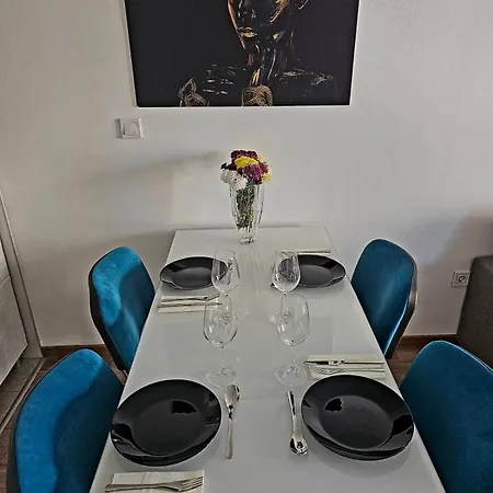 Eva's Premium Apartment